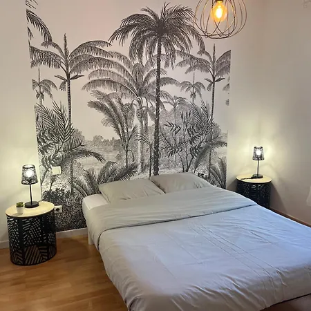 Maison A Avec Piscine Et Jacuzzi *