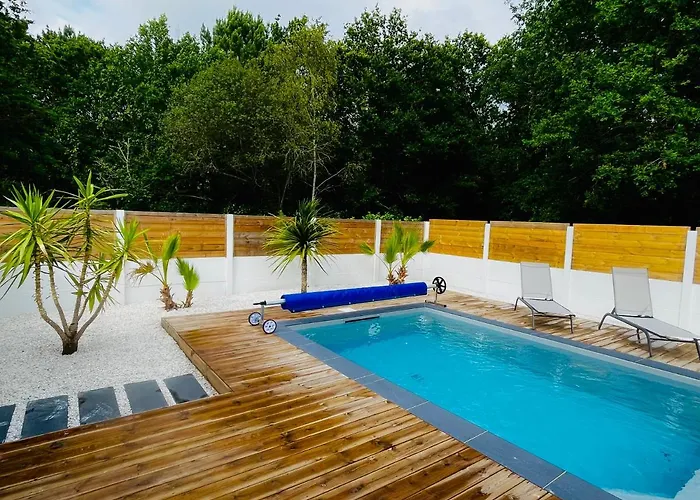 بيت للعطل Maison A Avec Piscine Et Jacuzzi